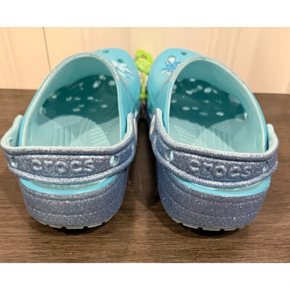 CROCS adorable disney